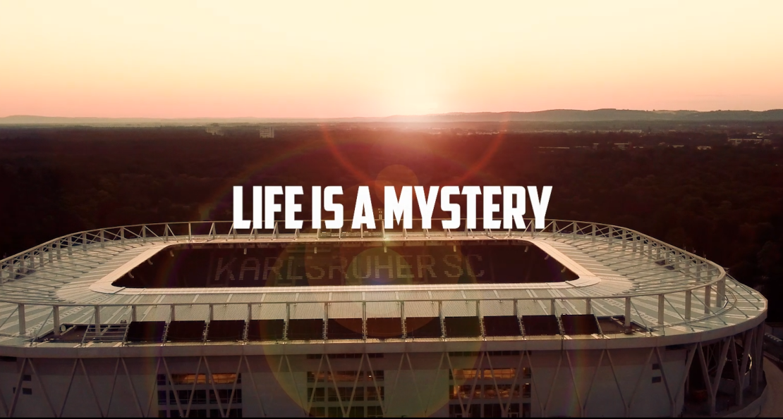 Team Trailer im BBBank Wildpark: Die Sekunden, in denen ein Stadion „umschaltet"