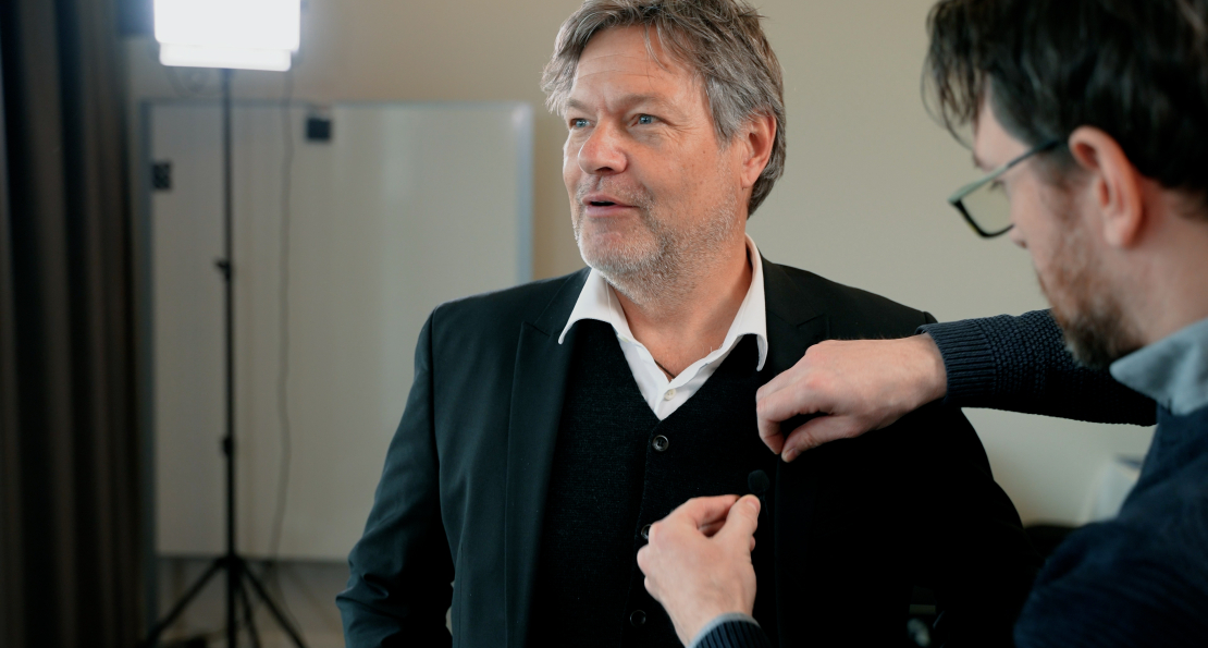 Interviewtag in Mannheim: Hotel-Meetingraum, acht Gespräche, ein Setup, das einfach laufen muss